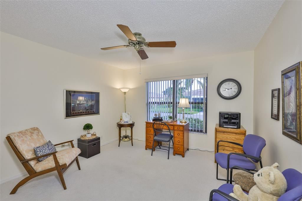 For Sale: $209,000 (2 beds, 2 baths, 1394 Square Feet)