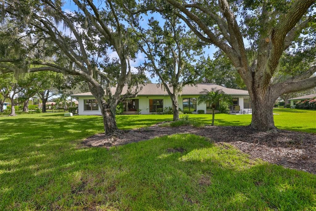 For Sale: $209,000 (2 beds, 2 baths, 1394 Square Feet)