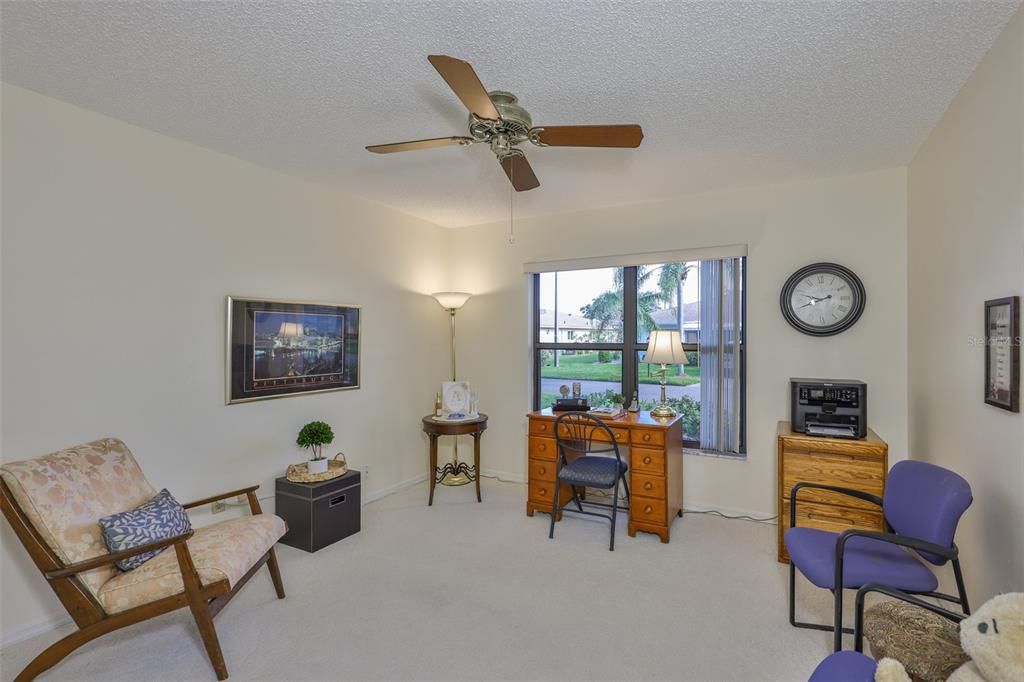 For Sale: $209,000 (2 beds, 2 baths, 1394 Square Feet)
