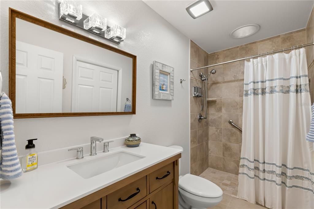 For Rent: $4,900 (3 beds, 2 baths, 2200 Square Feet)