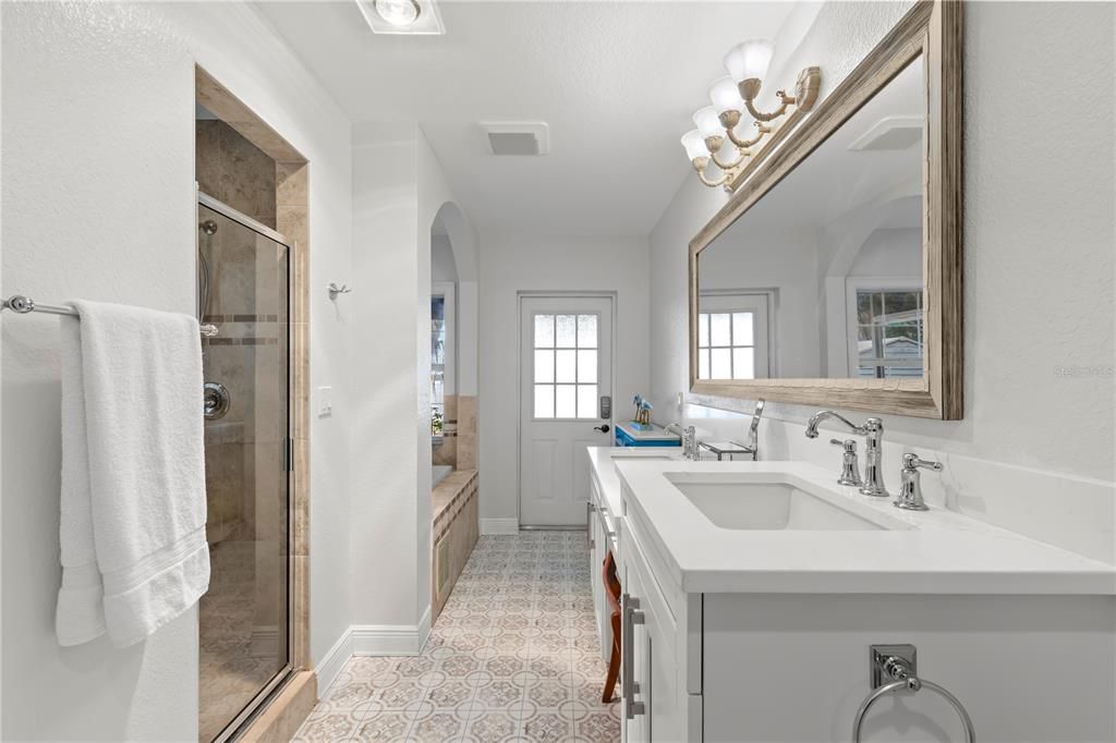 For Rent: $4,900 (3 beds, 2 baths, 2200 Square Feet)