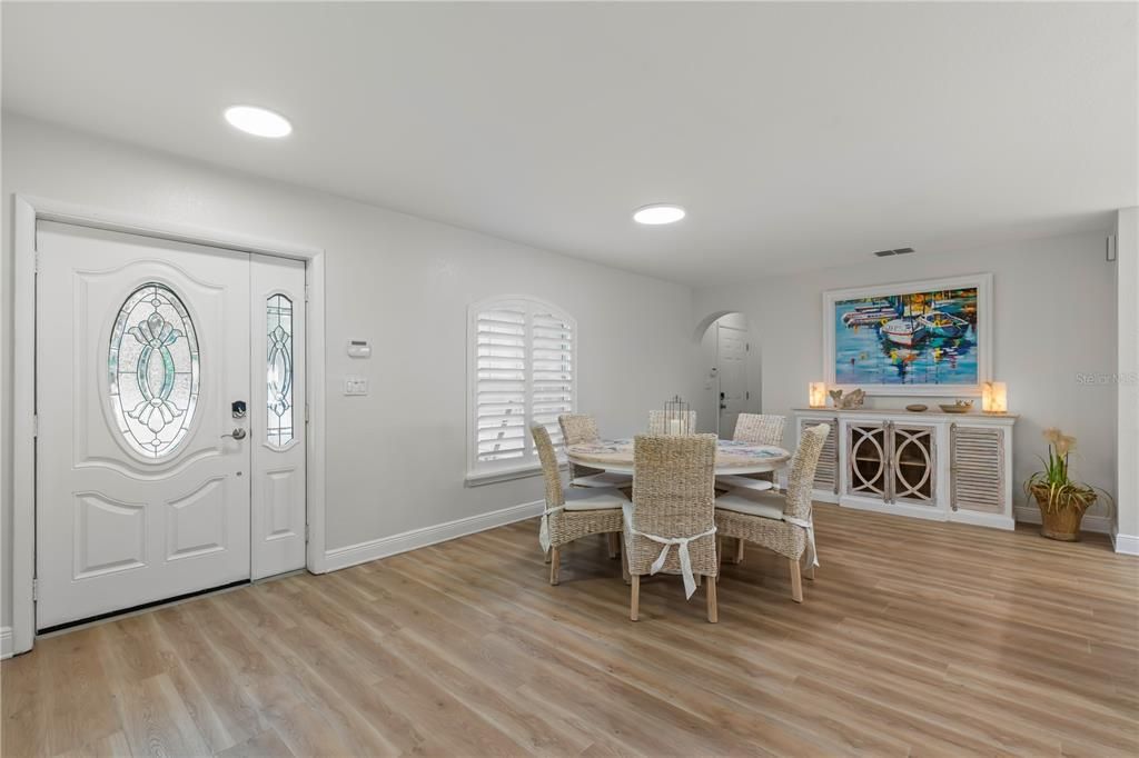 For Rent: $4,900 (3 beds, 2 baths, 2200 Square Feet)