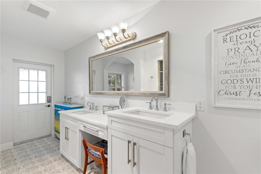 For Rent: $4,900 (3 beds, 2 baths, 2200 Square Feet)