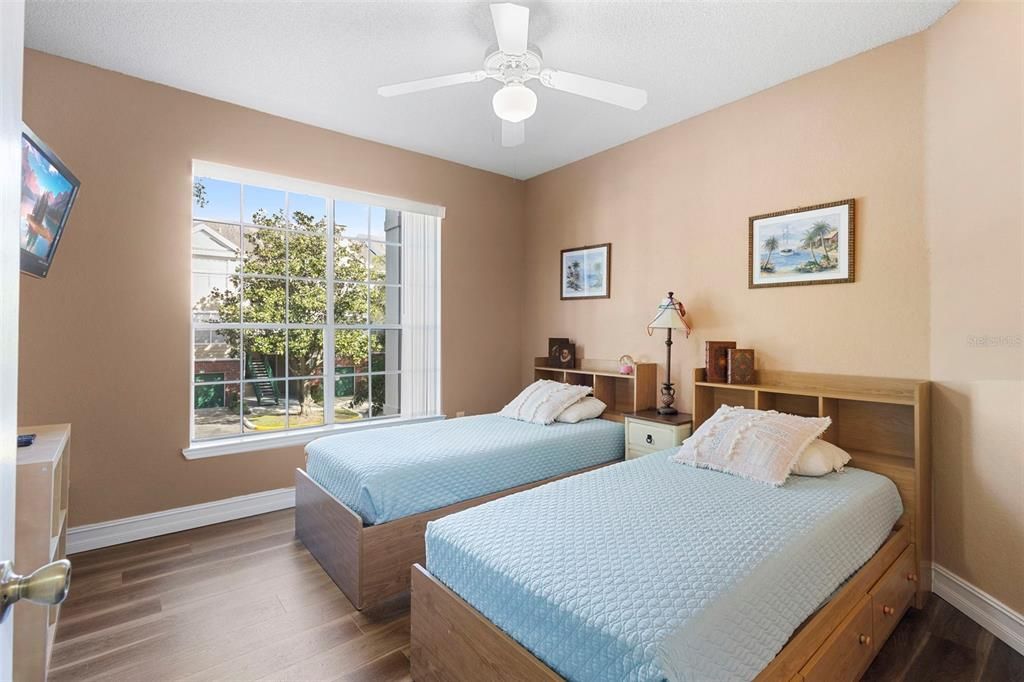 For Rent: $1,800 (2 beds, 2 baths, 1007 Square Feet)