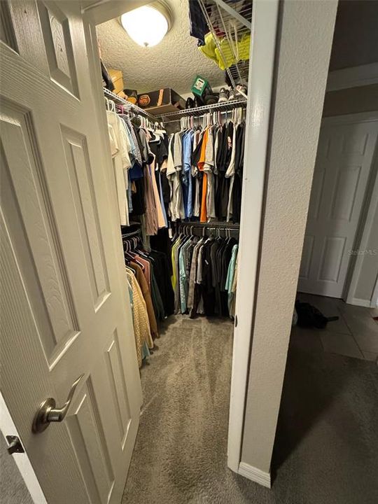 Под контрактом: $330,000 (3 спален, 2 ванн, 1131 Квадратных фут)