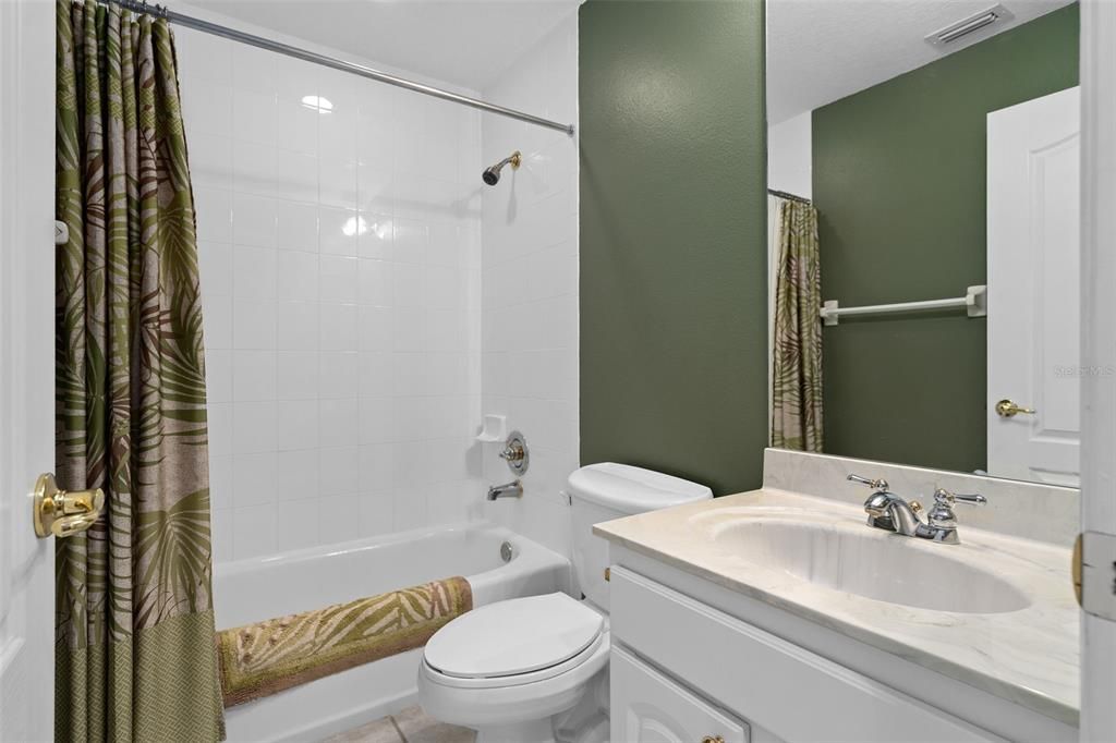 For Sale: $315,000 (2 beds, 3 baths, 1506 Square Feet)