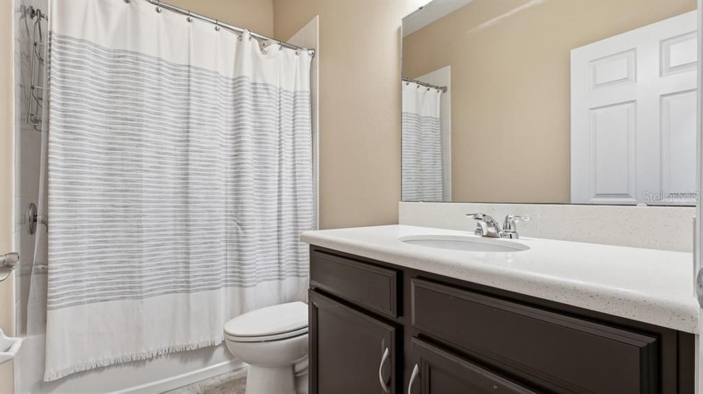 待售: $465,000 (4 贝兹, 3 浴室, 1948 平方英尺)