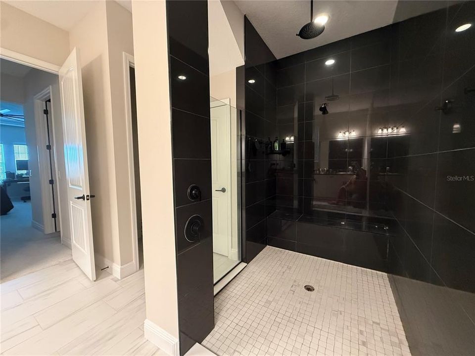 На продажу: $889,900 (5 спален, 4 ванн, 3138 Квадратных фут)