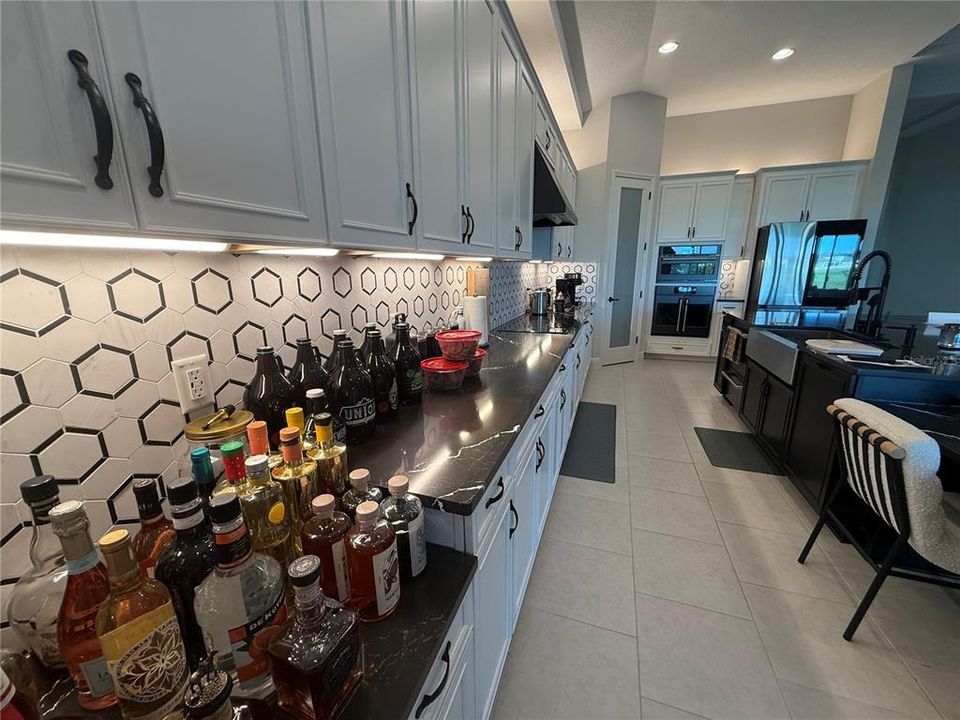 На продажу: $889,900 (5 спален, 4 ванн, 3138 Квадратных фут)