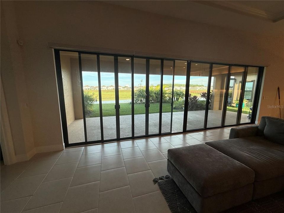 На продажу: $889,900 (5 спален, 4 ванн, 3138 Квадратных фут)