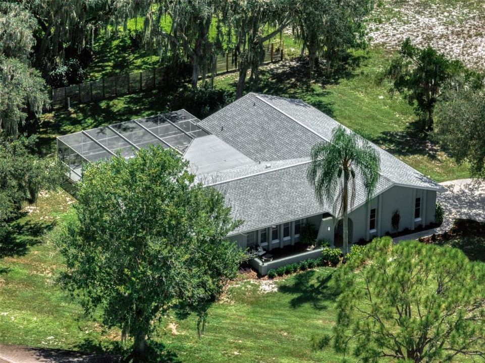 Recently Sold: $379,900 (3 beds, 2 baths, 1916 Square Feet)