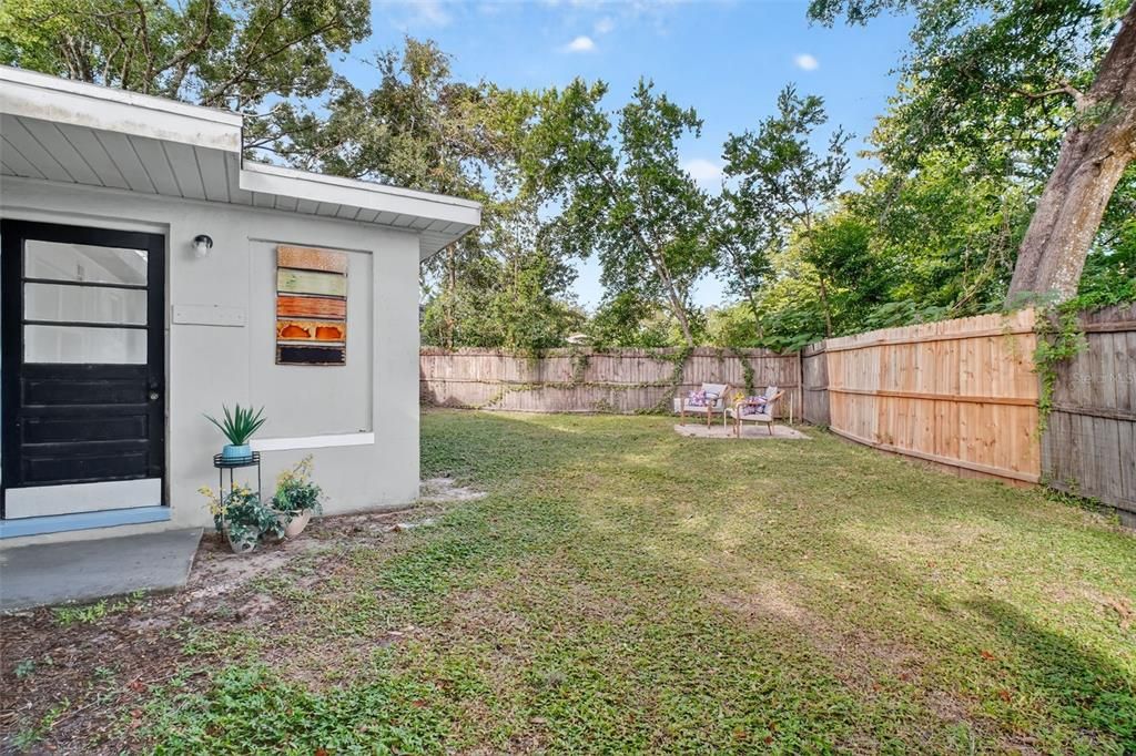 For Sale: $240,000 (3 beds, 2 baths, 1180 Square Feet)