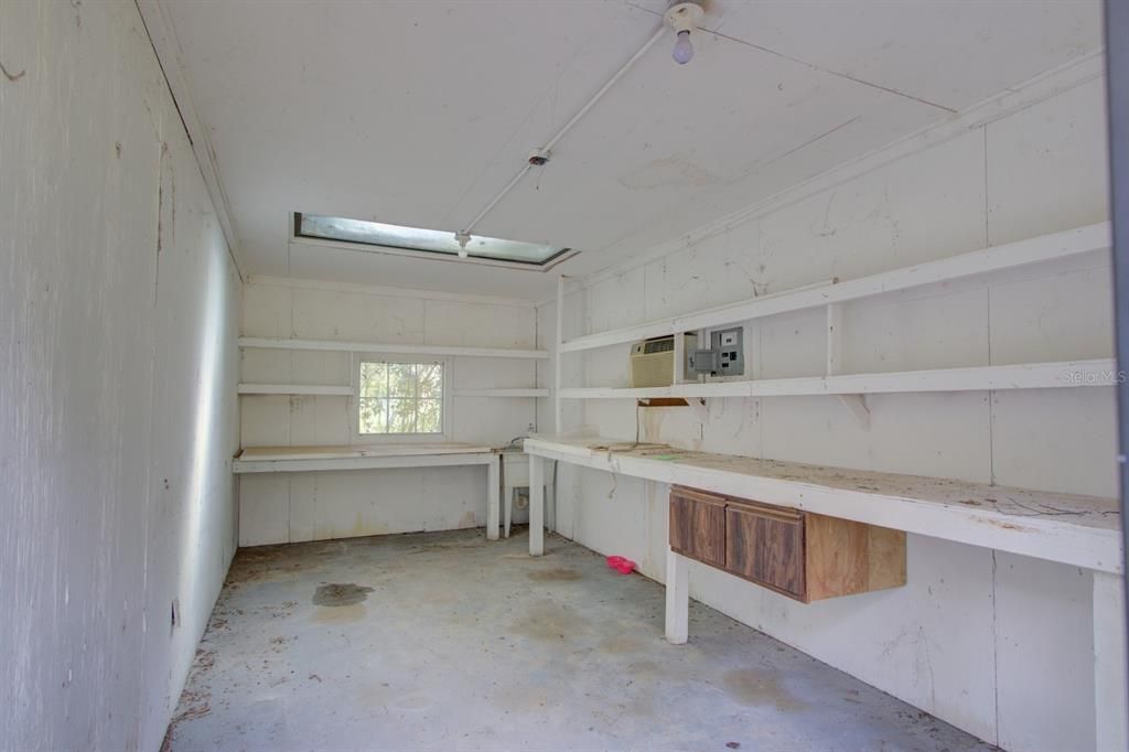 待售: $725,000 (3 贝兹, 2 浴室, 2421 平方英尺)