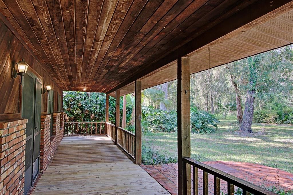 待售: $725,000 (3 贝兹, 2 浴室, 2421 平方英尺)