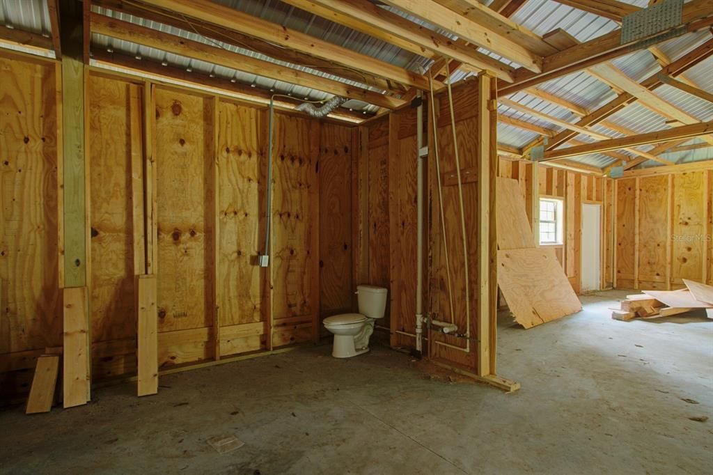 待售: $725,000 (3 贝兹, 2 浴室, 2421 平方英尺)