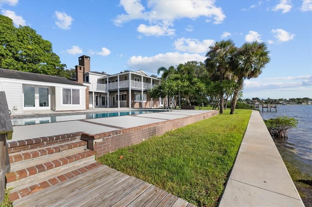 На продажу: $2,845,000 (5 спален, 5 ванн, 4884 Квадратных фут)