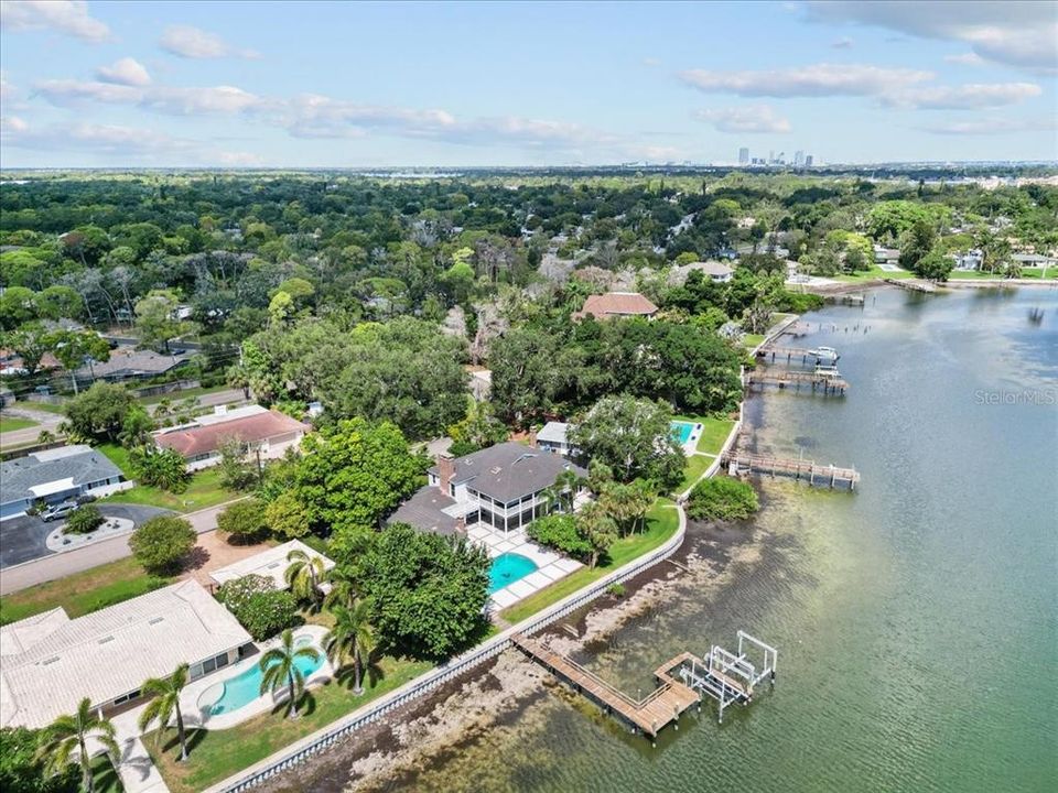 На продажу: $2,845,000 (5 спален, 5 ванн, 4884 Квадратных фут)