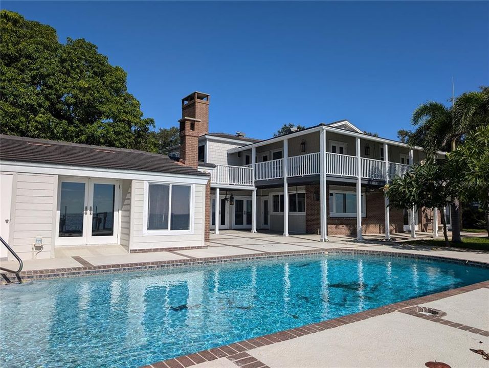 На продажу: $2,845,000 (5 спален, 5 ванн, 4884 Квадратных фут)