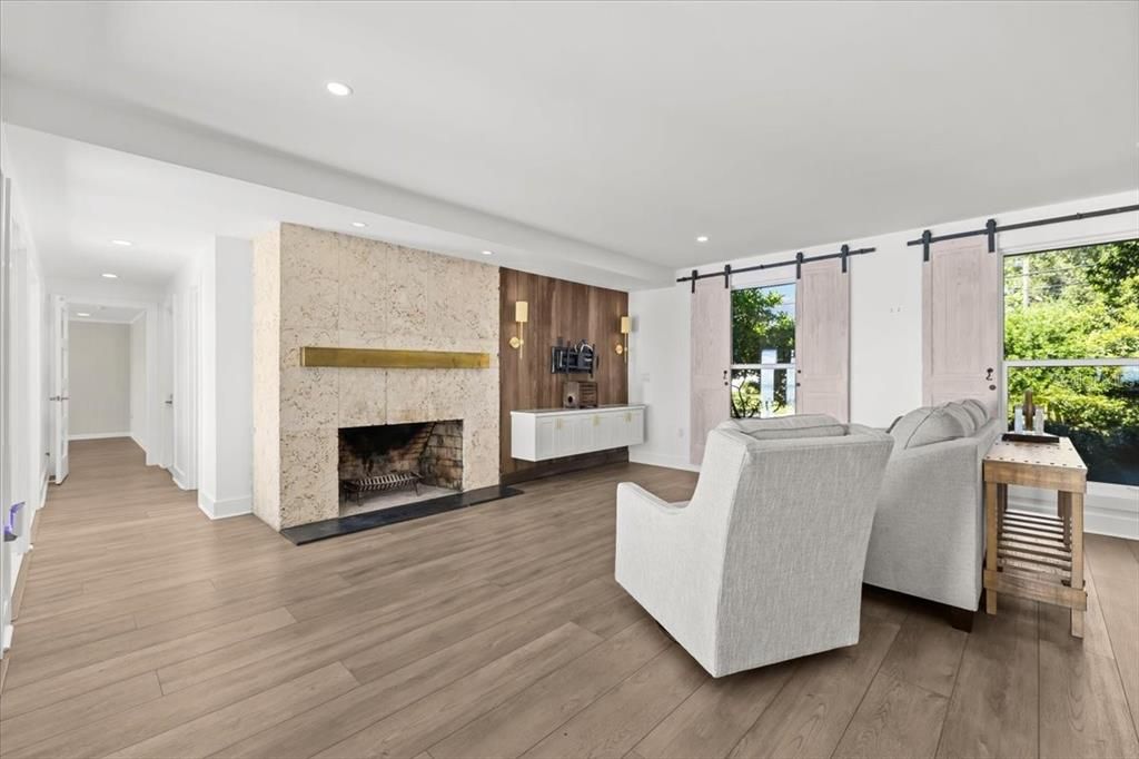 На продажу: $2,845,000 (5 спален, 5 ванн, 4884 Квадратных фут)