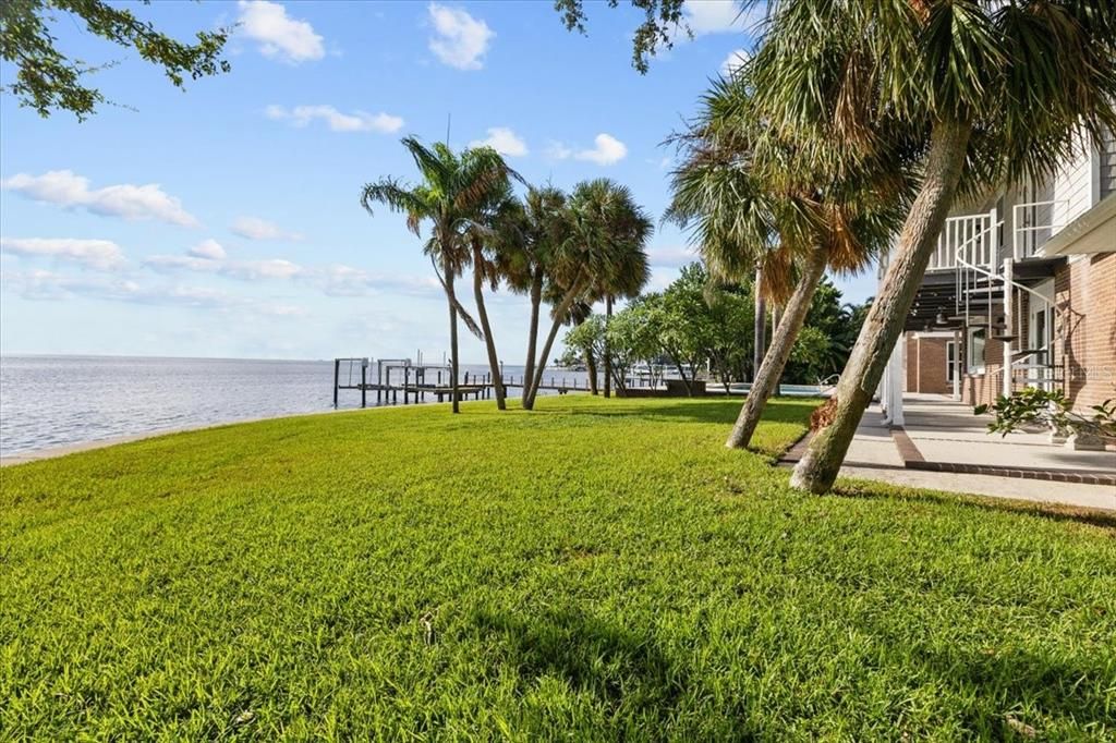 На продажу: $2,845,000 (5 спален, 5 ванн, 4884 Квадратных фут)