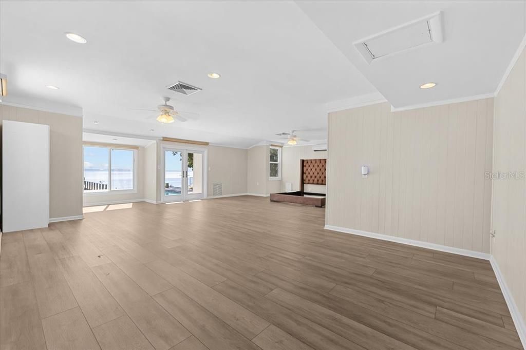 На продажу: $2,845,000 (5 спален, 5 ванн, 4884 Квадратных фут)