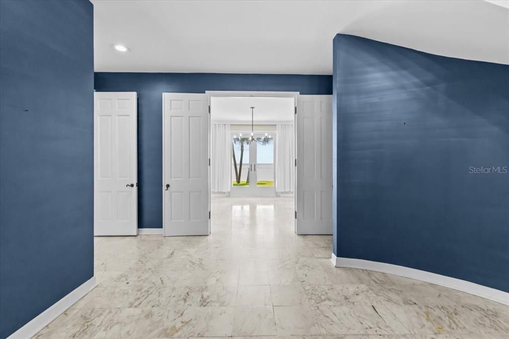 На продажу: $2,845,000 (5 спален, 5 ванн, 4884 Квадратных фут)