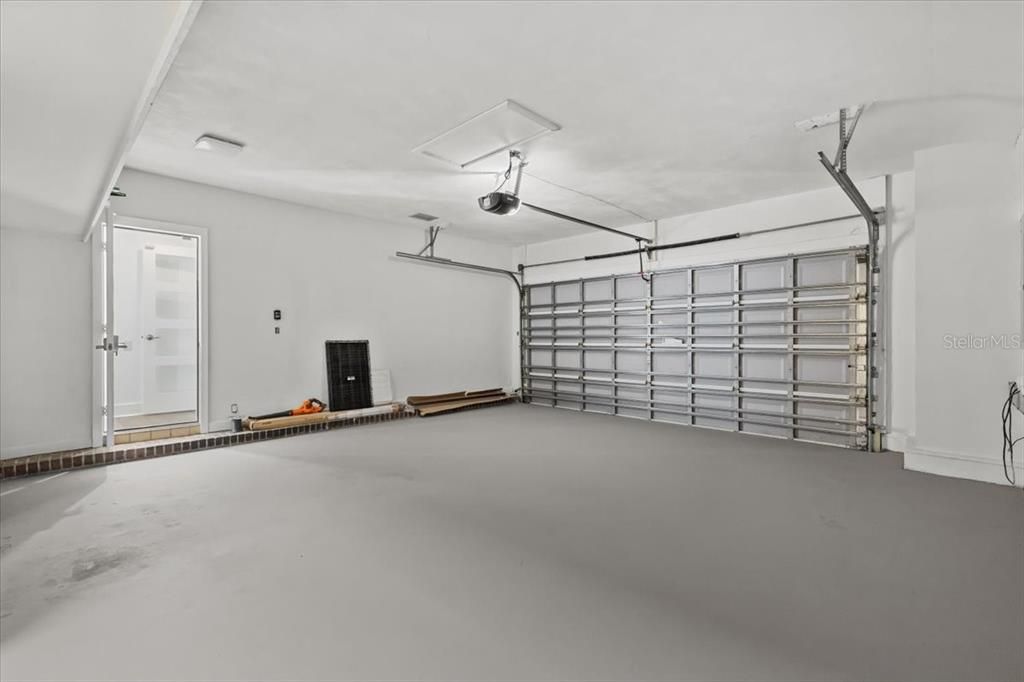 На продажу: $2,845,000 (5 спален, 5 ванн, 4884 Квадратных фут)