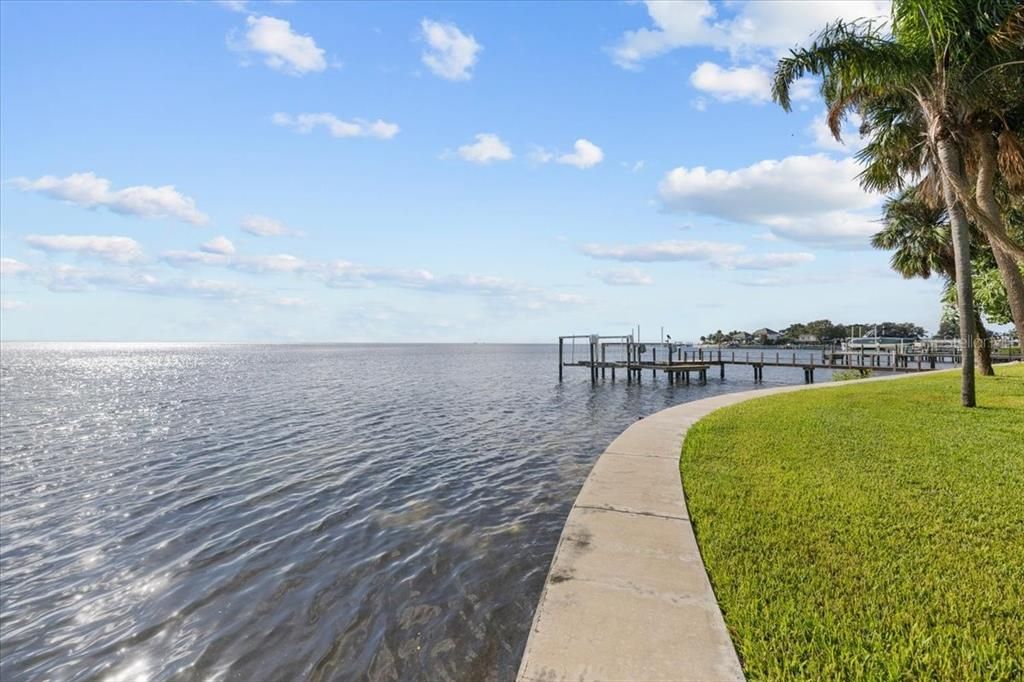 На продажу: $2,845,000 (5 спален, 5 ванн, 4884 Квадратных фут)