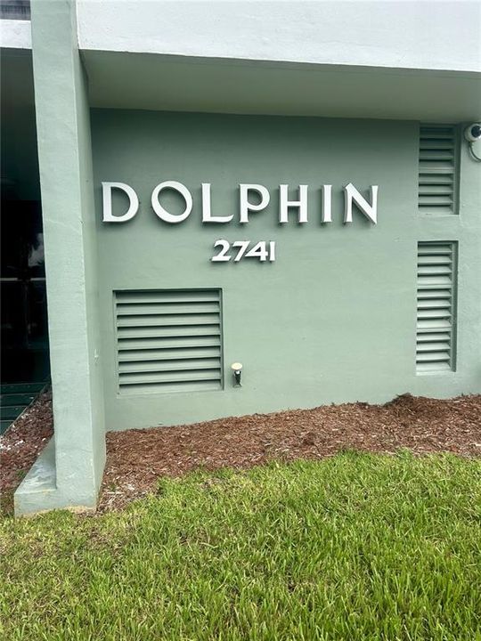 Active With Contract: $145,000 (1 beds, 1 baths, 846 Square Feet)