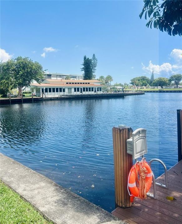 Active With Contract: $145,000 (1 beds, 1 baths, 846 Square Feet)