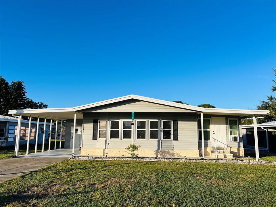 For Sale: $185,000 (2 beds, 2 baths, 1344 Square Feet)