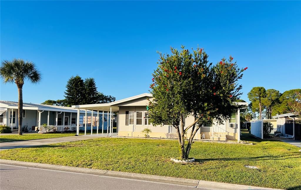 For Sale: $185,000 (2 beds, 2 baths, 1344 Square Feet)