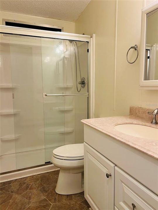 For Sale: $185,000 (2 beds, 2 baths, 1344 Square Feet)