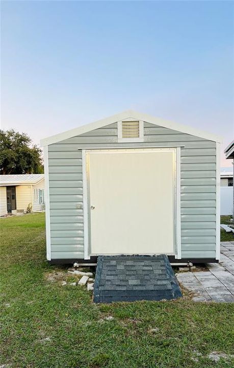 For Sale: $185,000 (2 beds, 2 baths, 1344 Square Feet)