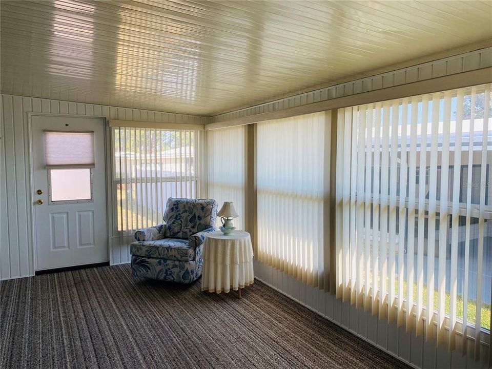 For Sale: $185,000 (2 beds, 2 baths, 1344 Square Feet)