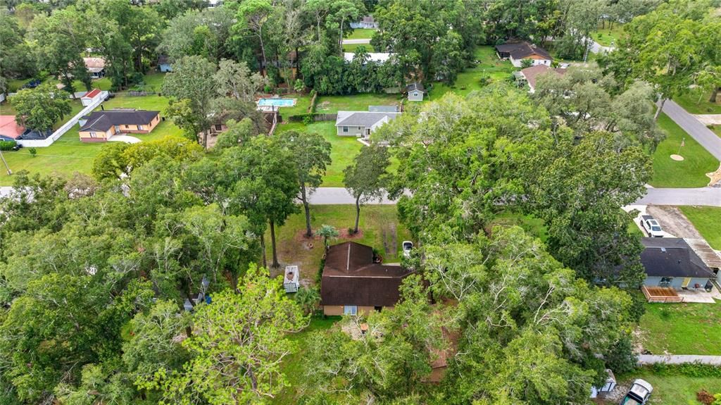 Active With Contract: $249,900 (3 beds, 2 baths, 1624 Square Feet)