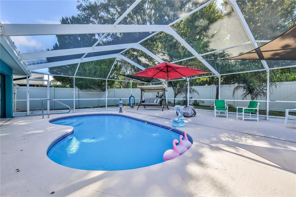 Под контрактом: $330,000 (3 спален, 2 ванн, 1793 Квадратных фут)