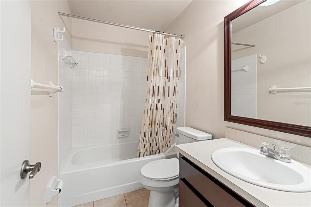 待售: $319,000 (3 贝兹, 2 浴室, 1470 平方英尺)