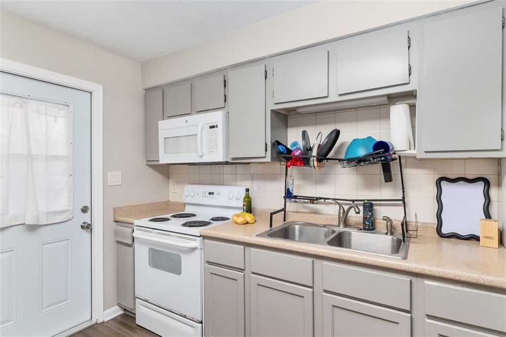 Active With Contract: $599,900 (8 beds, 0 baths, 3360 Square Feet)