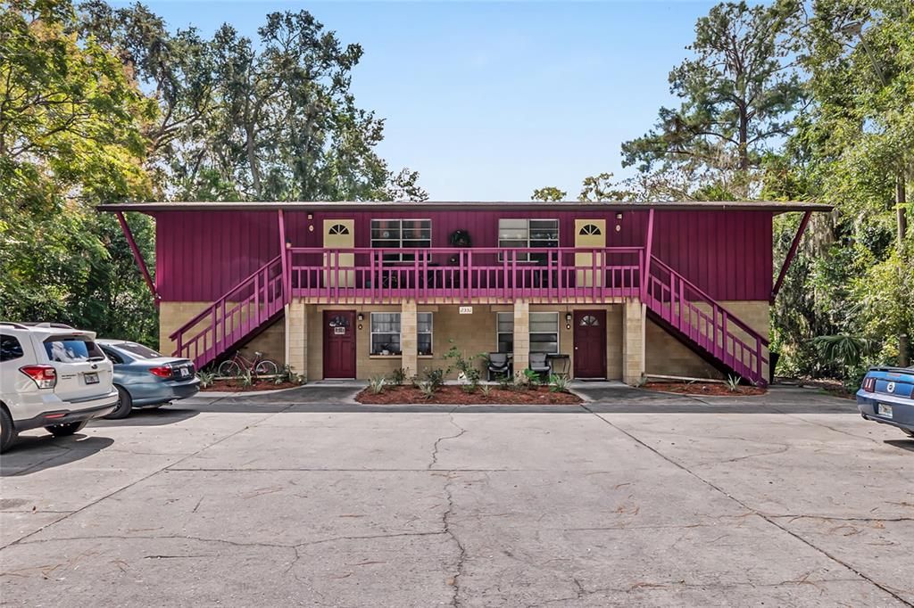 Active With Contract: $599,900 (8 beds, 0 baths, 3360 Square Feet)