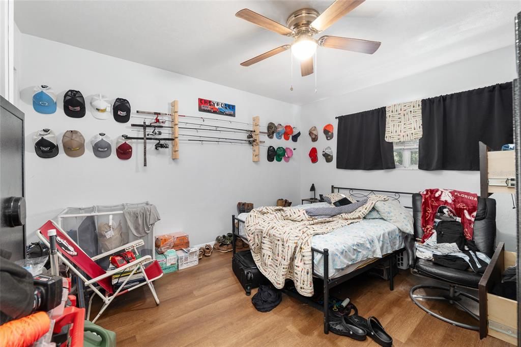 Active With Contract: $599,900 (8 beds, 0 baths, 3360 Square Feet)