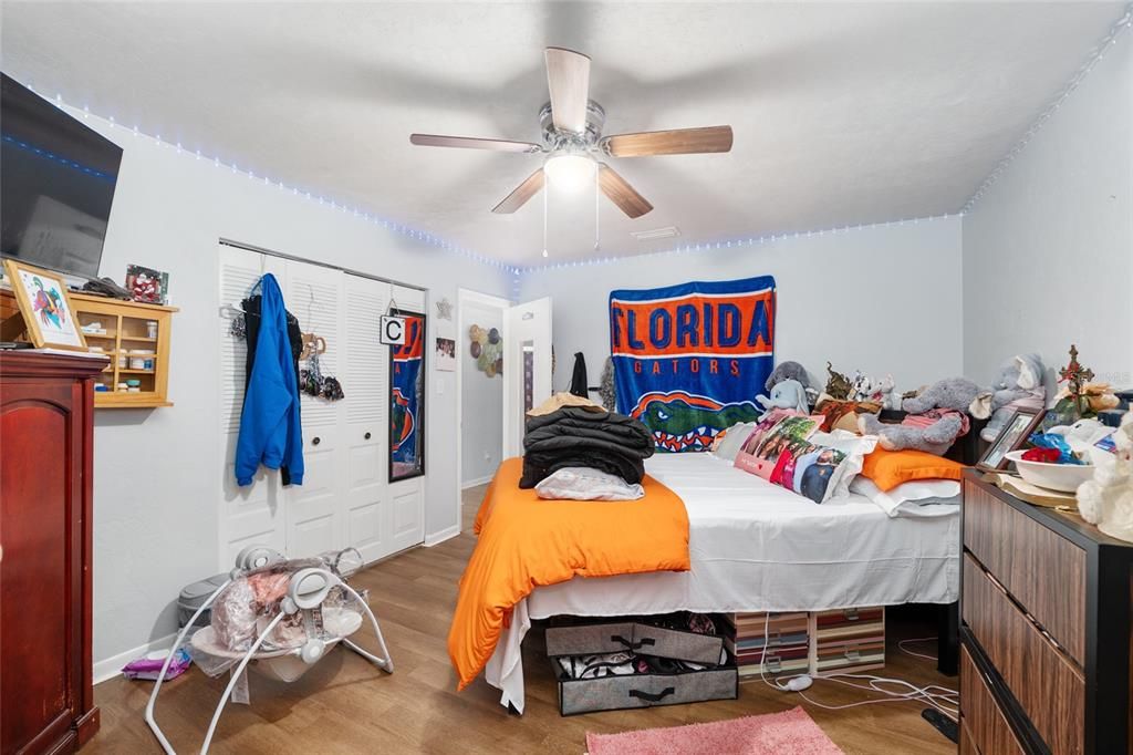 Active With Contract: $599,900 (8 beds, 0 baths, 3360 Square Feet)