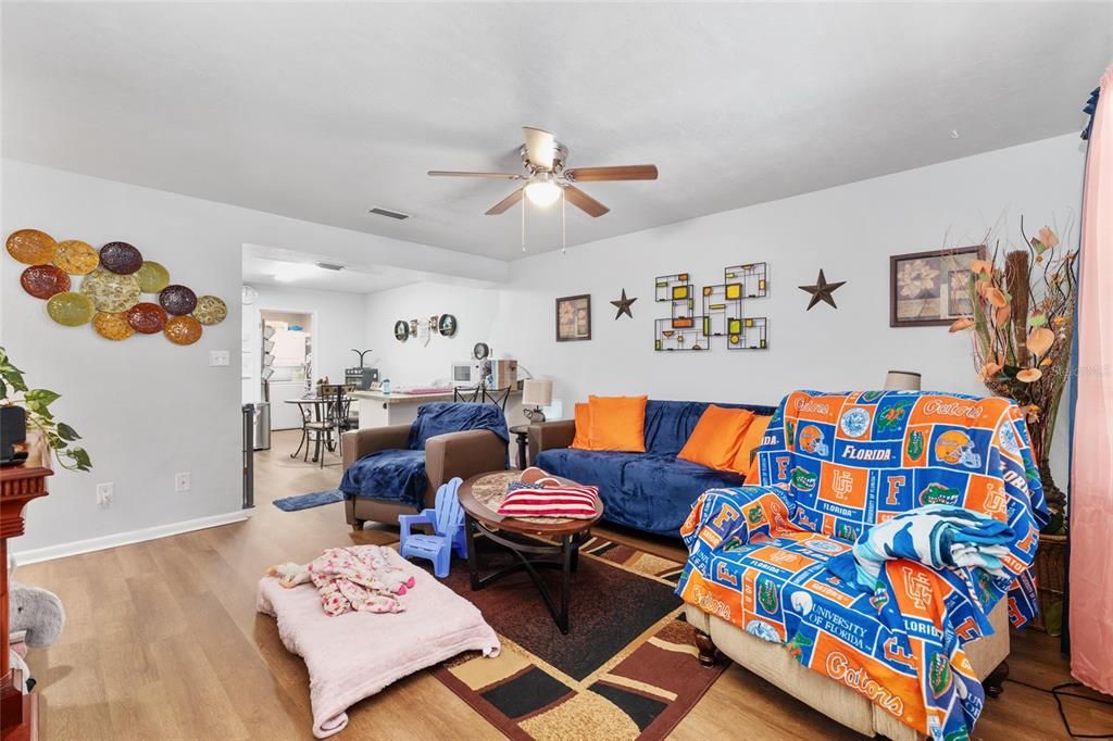 Active With Contract: $599,900 (8 beds, 0 baths, 3360 Square Feet)