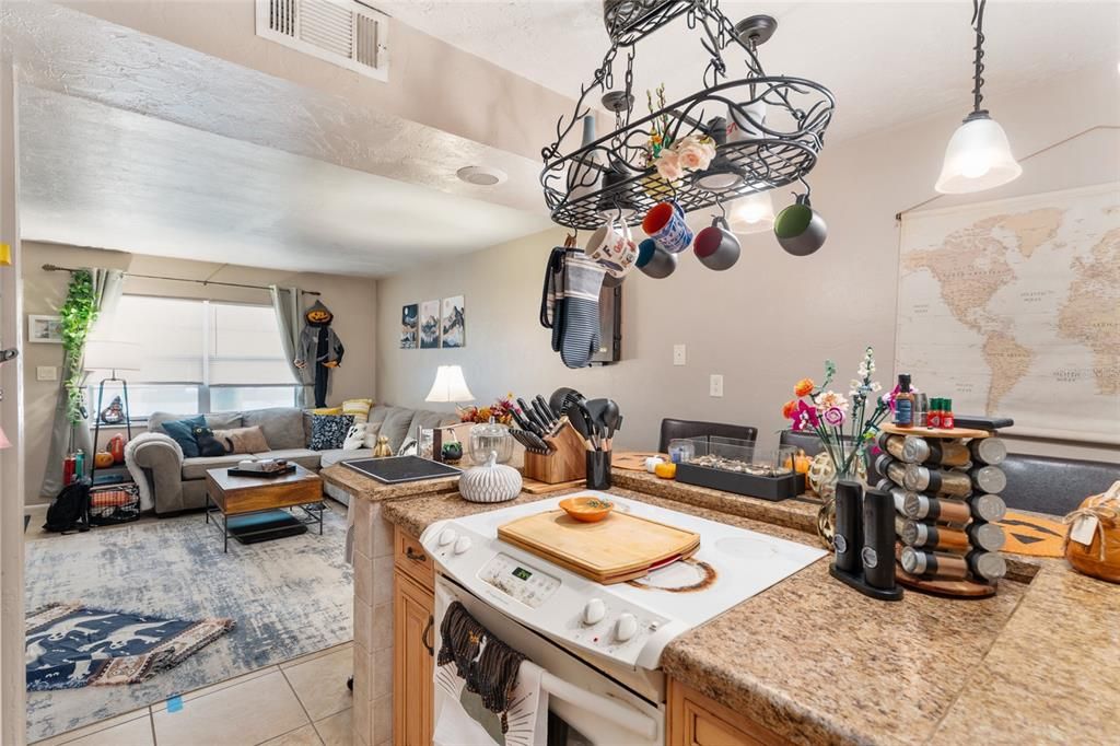 Active With Contract: $599,900 (8 beds, 0 baths, 3360 Square Feet)