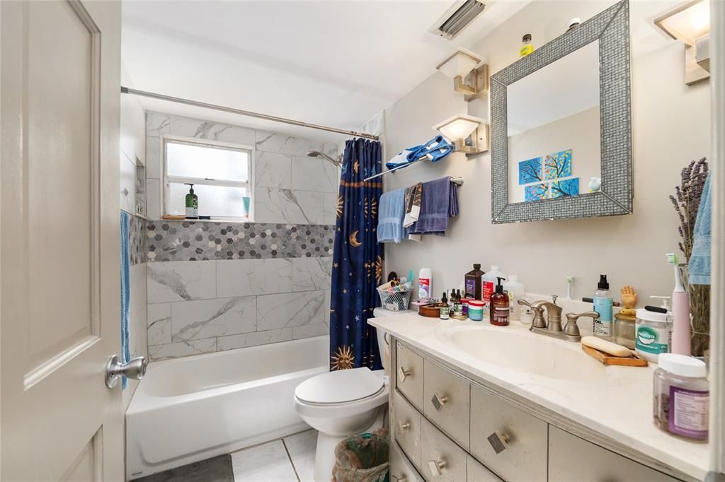 Active With Contract: $599,900 (8 beds, 0 baths, 3360 Square Feet)