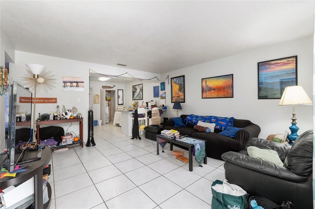 Active With Contract: $599,900 (8 beds, 0 baths, 3360 Square Feet)