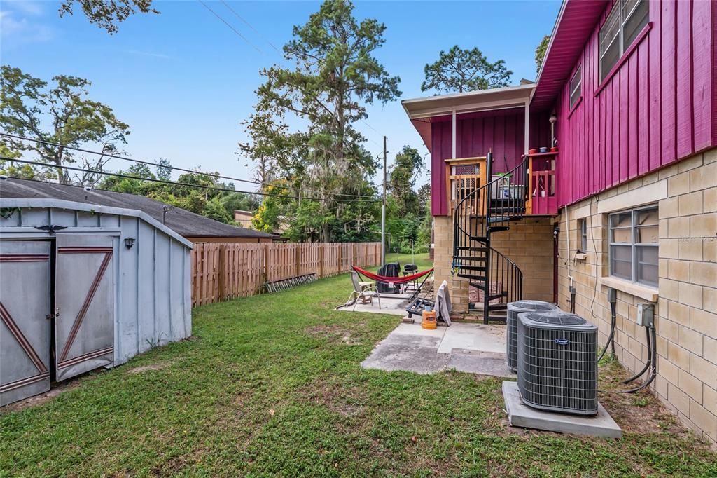 Active With Contract: $599,900 (8 beds, 0 baths, 3360 Square Feet)