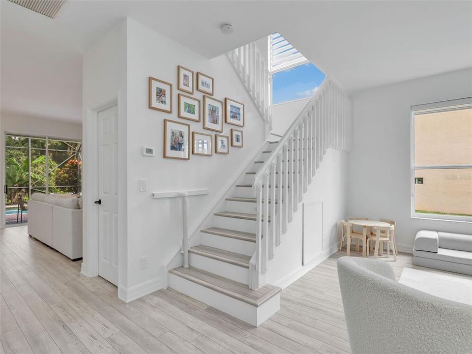 For Sale: $819,900 (4 beds, 2 baths, 2452 Square Feet)