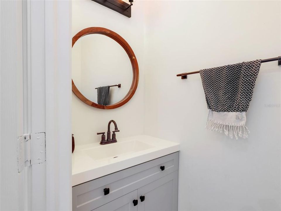 For Sale: $819,900 (4 beds, 2 baths, 2452 Square Feet)