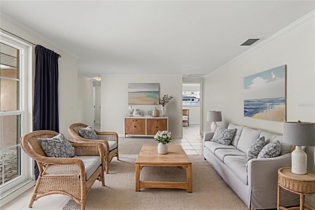 For Sale: $449,000 (4 beds, 2 baths, 1993 Square Feet)